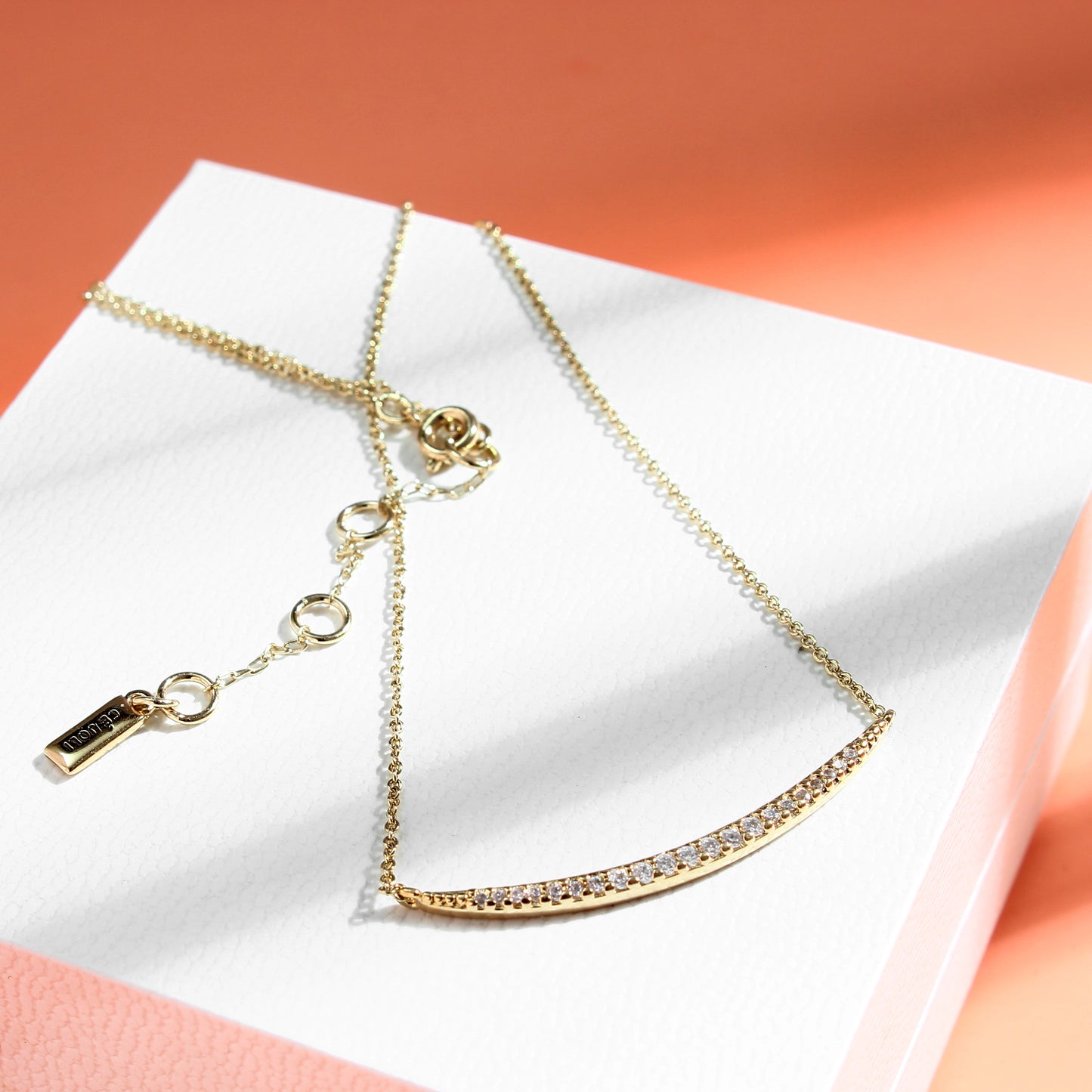 Elegant Curved Crystal-  Gold Necklace